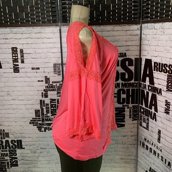 Forgotten Grace Coral Lace Trim Cold Shoulder Top - Picture 3 of 6